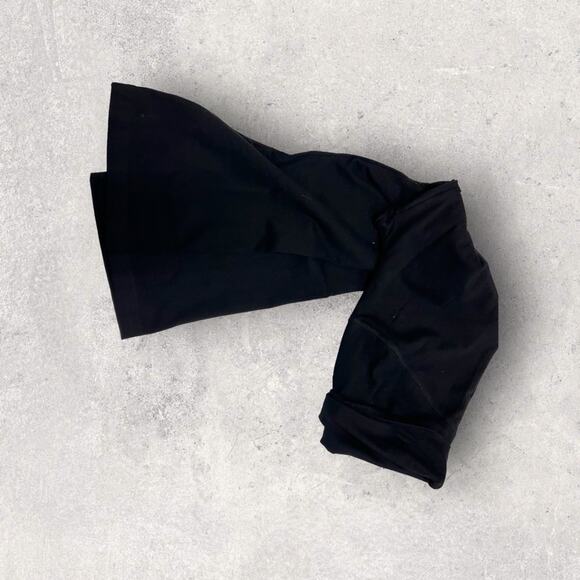 Maternity pants.  Old Navy Black size large pants. Rollover waist. 4 way stretch - Picture 7 of 7